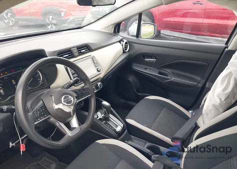 2020 Nissan Versa Sv Xtronic Cvt z USA, uszkodzony, nr VIN 3N1CN8EV4LL827799